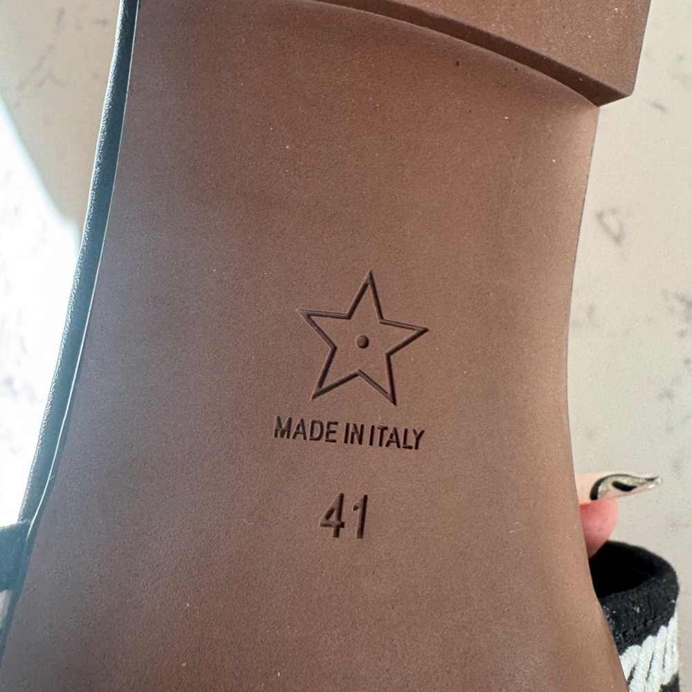 CHANEL WOMEN SLIDES BRAND NEW EU SIZE 41 BLACK & WHITE - Picture 6 of 8